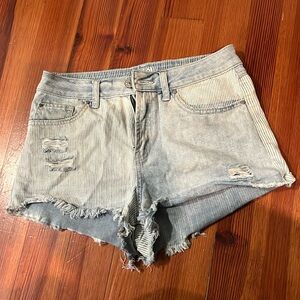 Extremely cute striped Rewash Denim Shorts. Size 7 (28)